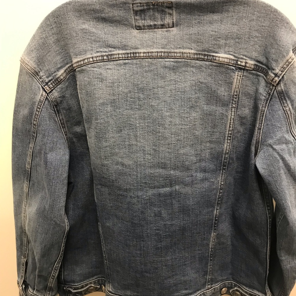 Gorgeous Loft Outlet Denim jacket ❤️ nwt - Picture 6 of 8
